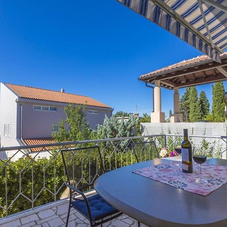 קריקווניצה Blue Pearl Apartments מראה חיצוני תמונה